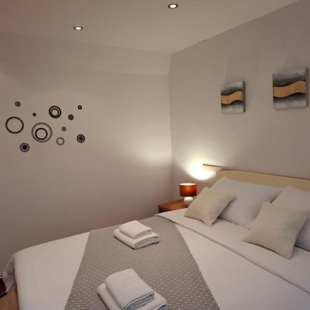 Ap Downtown Apartment Rovinj Extérieur photo