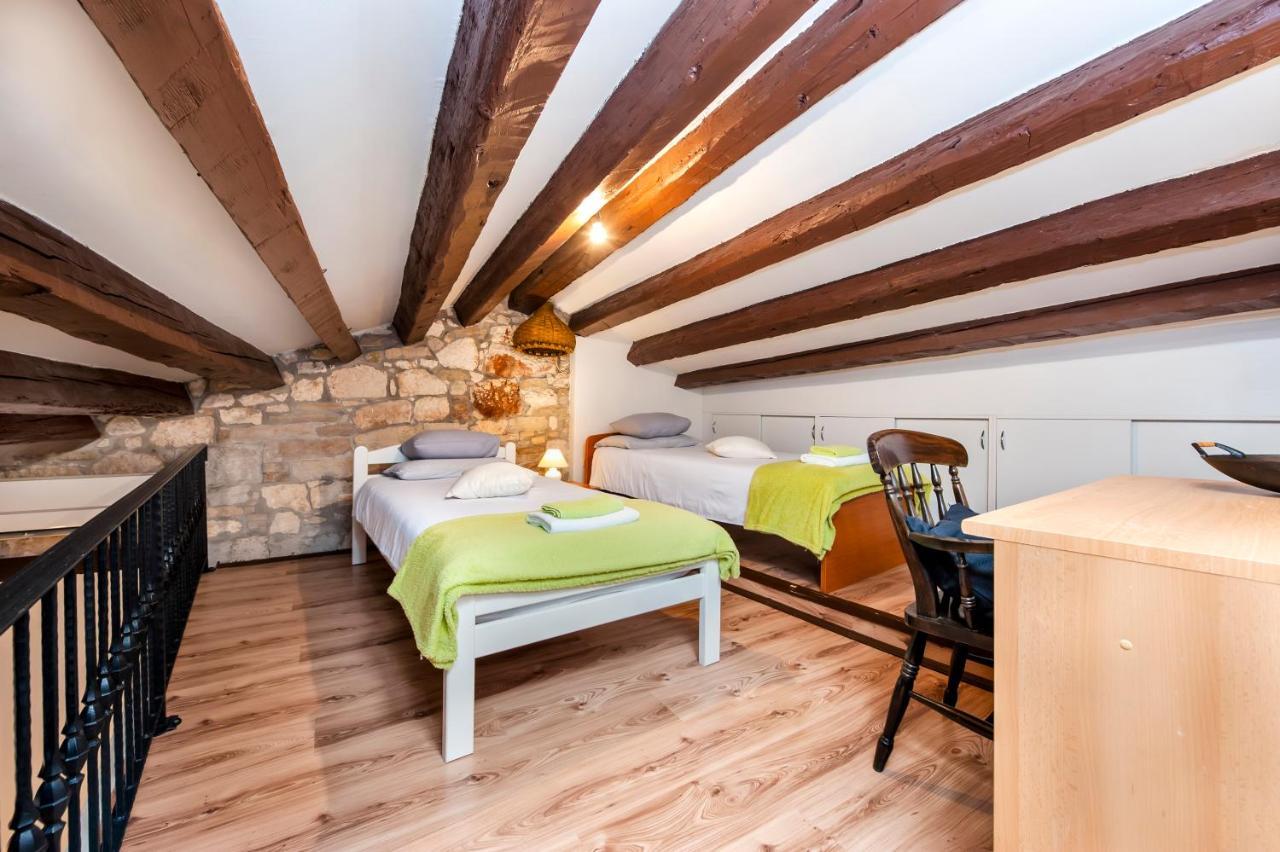 Ap Downtown Apartment Rovinj Extérieur photo