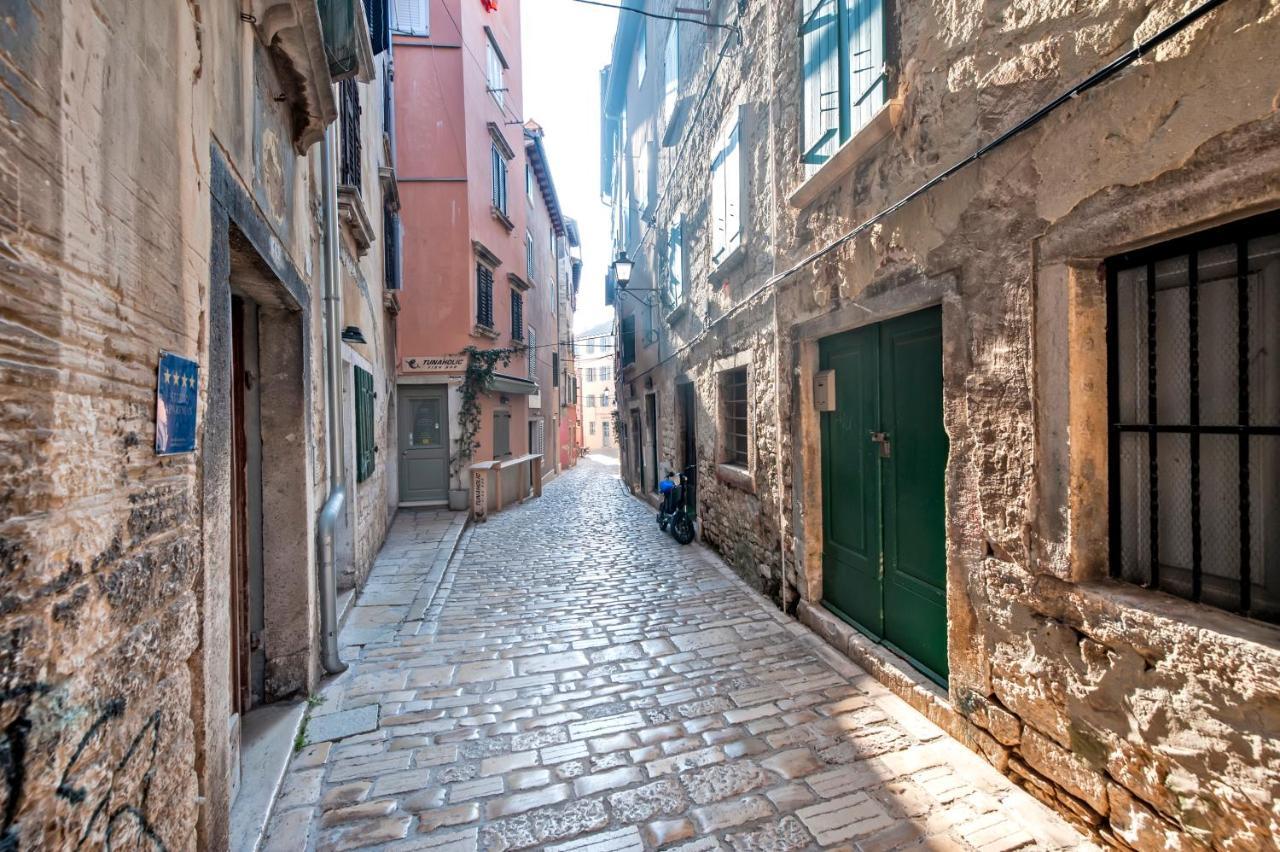 Ap Downtown Apartment Rovinj Extérieur photo