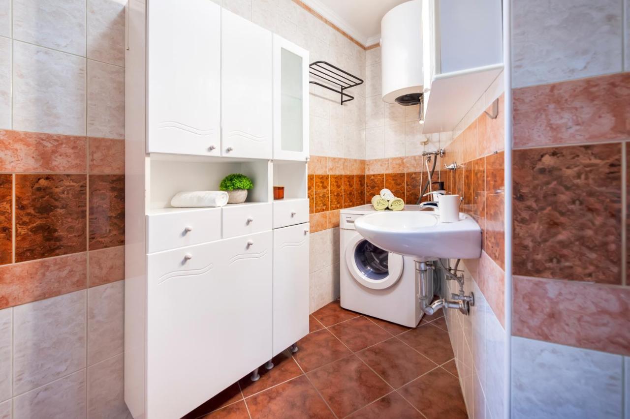 Ap Downtown Apartment Rovinj Extérieur photo