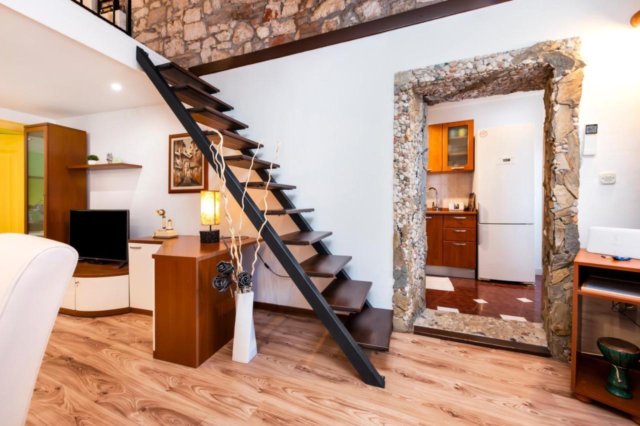 Ap Downtown Apartment Rovinj Extérieur photo
